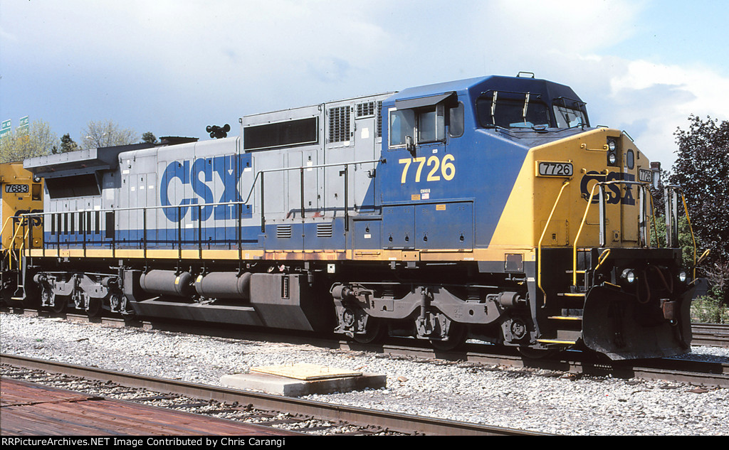 CSXT 7726 on Q317-06